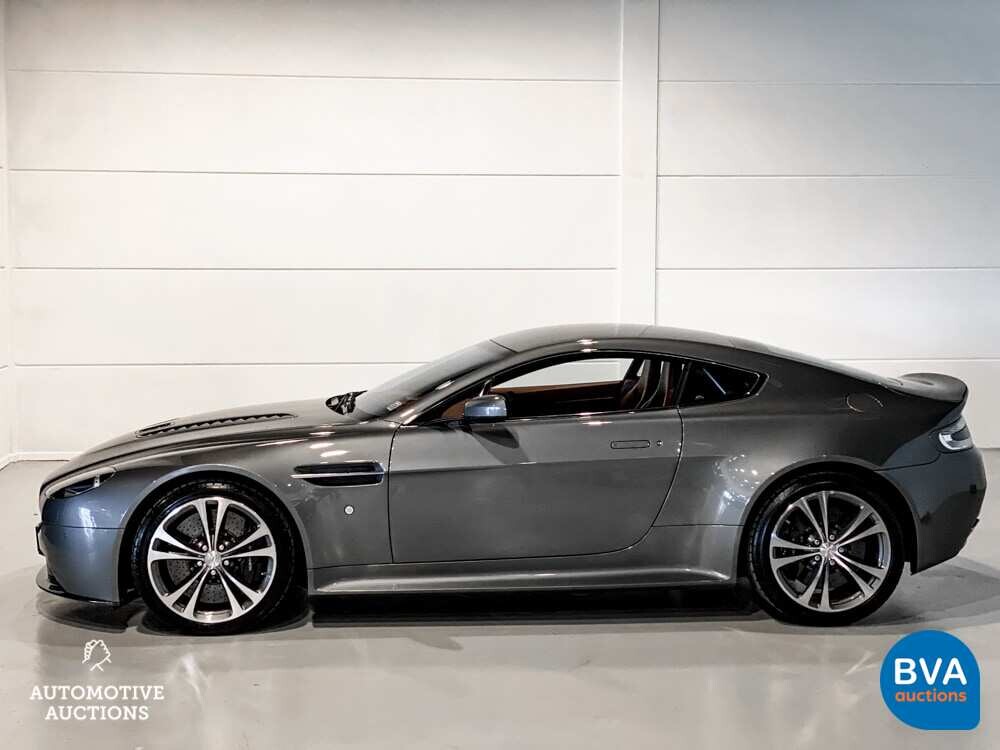 Aston Martin V12 Vantage 5.9 V12 -SCHALTGETRIEBE- 517pk 2009, 29-TGB-5.