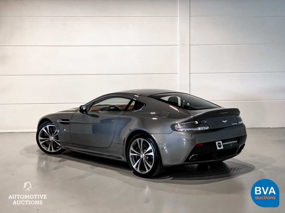 Aston Martin V12 Vantage 5.9 V12 -SCHALTGETRIEBE- 517pk 2009, 29-TGB-5.