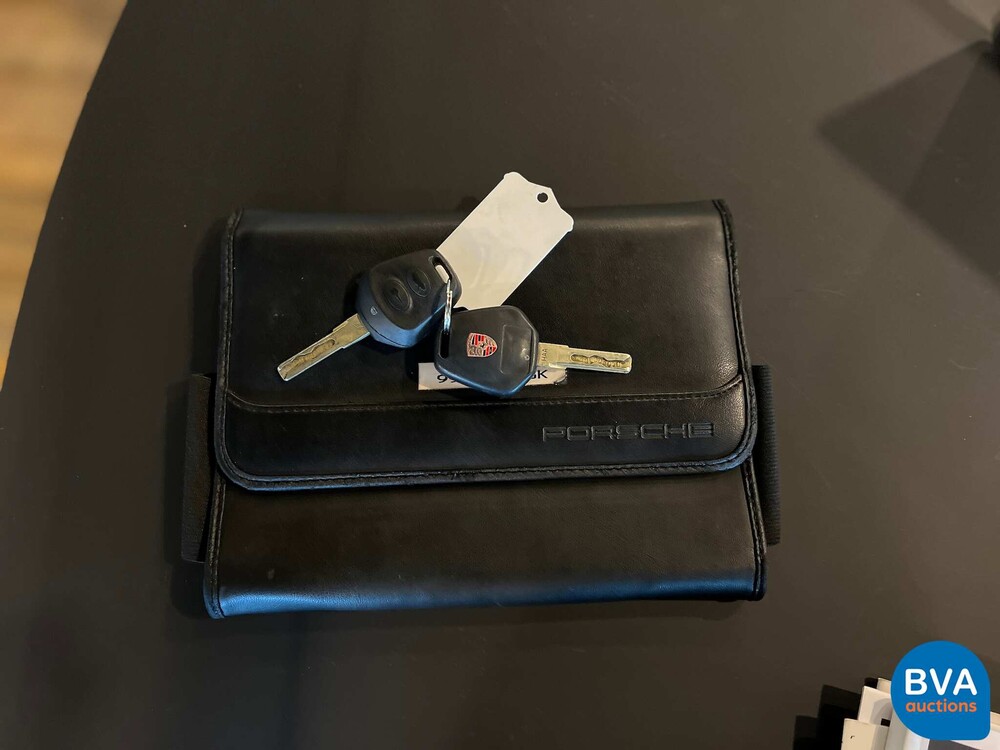 Porsche 911 3.6 Carrera 996 Coupé MK2 320pk 2002 GT3 -MANUAL- ORG-NL, 67-JB-GK