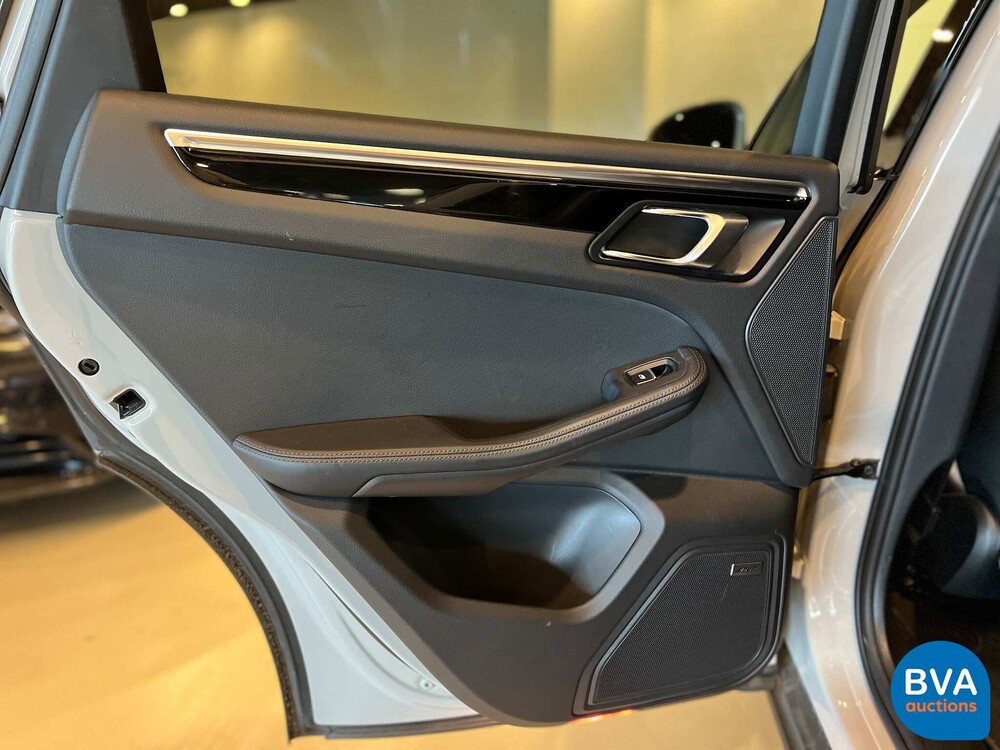 Porsche Macan S 3.0 V6 354pk 2019, N-204-DD