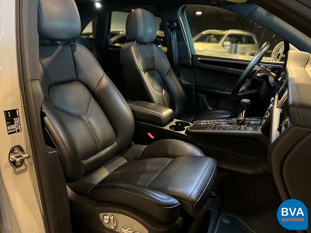 Porsche Macan S 3.0 V6 354pk 2019, N-204-DD
