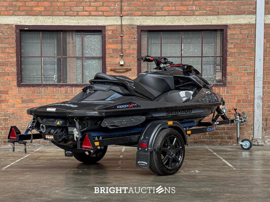 Sea-Doo RXP-X 300 Waterscooter 2019 Jetloader