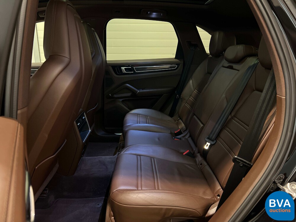 Porsche Cayenne E-Hybrid 3.0 V6 -NW MODEL- 462pk 2018 SportChrono -Org. NL-, TL-795-R