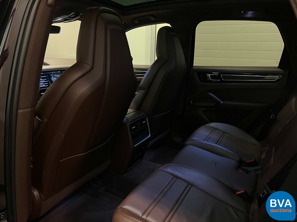 Porsche Cayenne E-Hybrid 3.0 V6 -NW MODEL- 462pk 2018 SportChrono -Org. NL-, TL-795-R