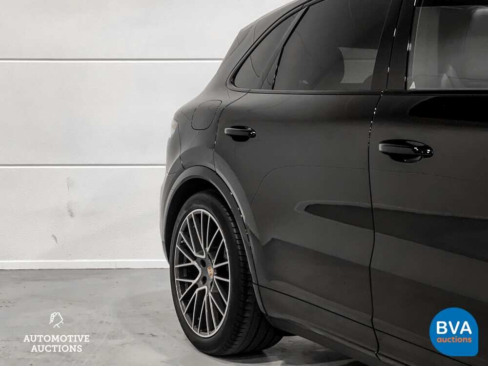 Porsche Cayenne E-Hybrid 3.0 V6 -NW MODEL- 462pk 2018 SportChrono -Org. NL-, TL-795-R