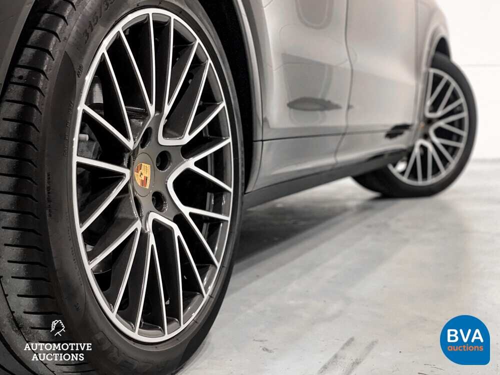 Porsche Cayenne E-Hybrid 3.0 V6 -NW MODEL- 462pk 2018 SportChrono -Org. NL-, TL-795-R