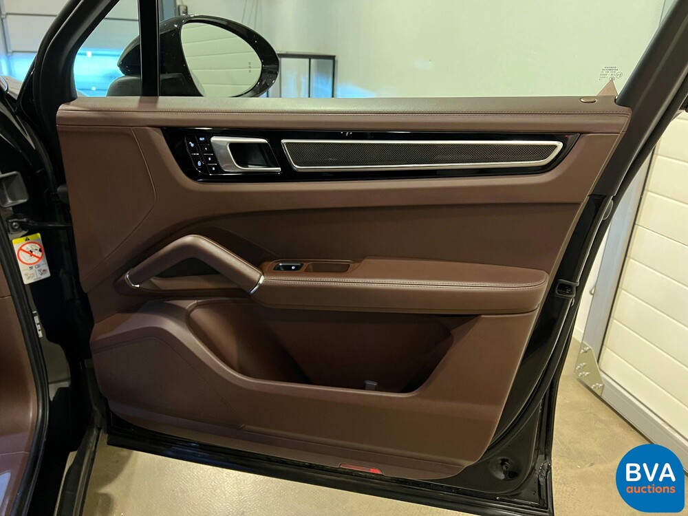 Porsche Cayenne E-Hybrid 3.0 V6 -NW MODEL- 462pk 2018 SportChrono -Org. NL-, TL-795-R
