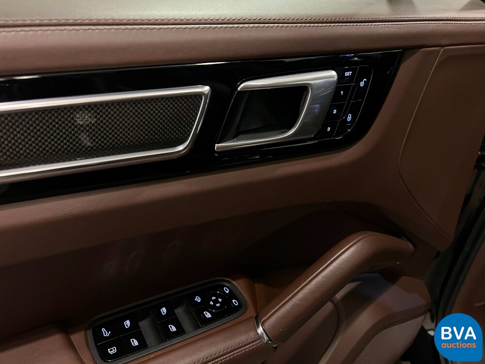 Porsche Cayenne E-Hybrid 3.0 V6 -NW MODEL- 462pk 2018 SportChrono -Org. NL-, TL-795-R