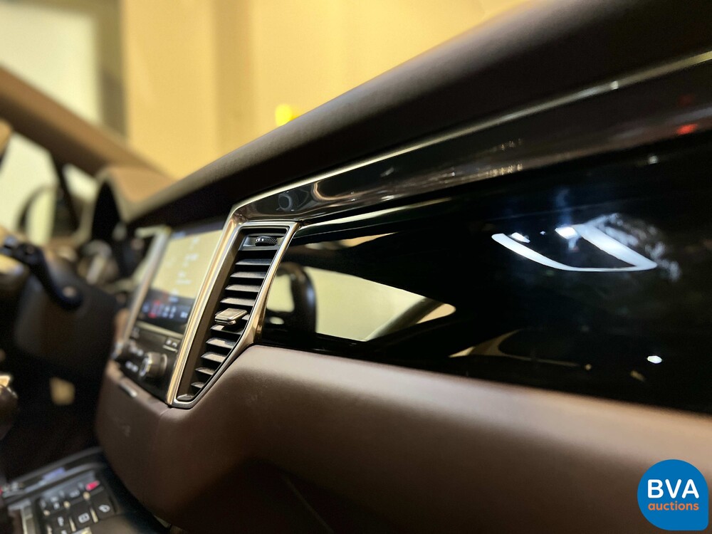 Porsche Macan 2.0 SportChrono 252pk 2016 -Org. NL-, KN-374-H