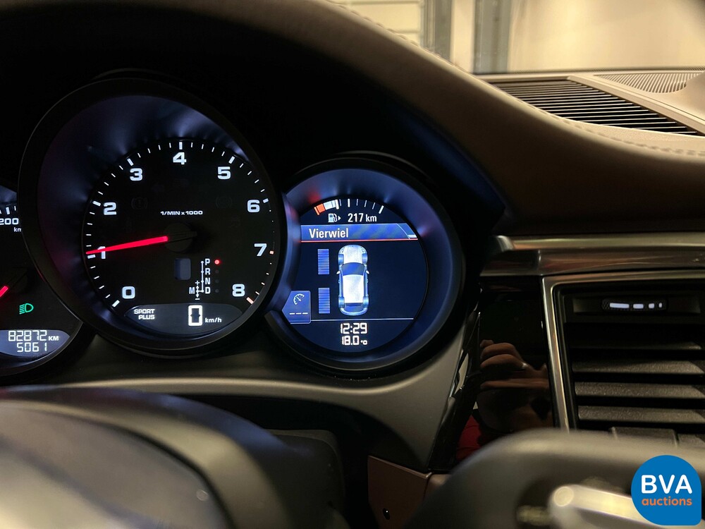 Porsche Macan 2.0 SportChrono 252pk 2016 -Org. NL-, KN-374-H