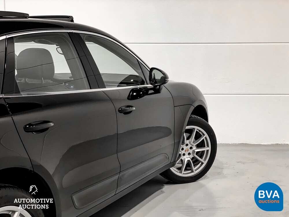 Porsche Macan 2.0 SportChrono 252pk 2016 -Org. NL-, KN-374-H