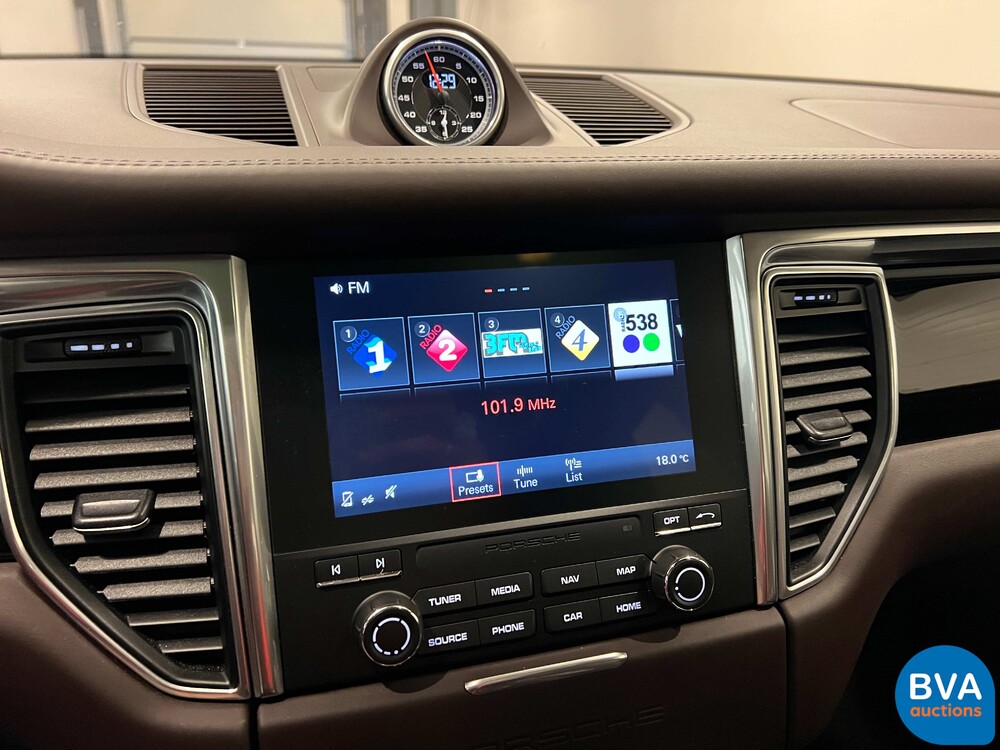 Porsche Macan 2.0 SportChrono 252pk 2016 -Org. NL-, KN-374-H