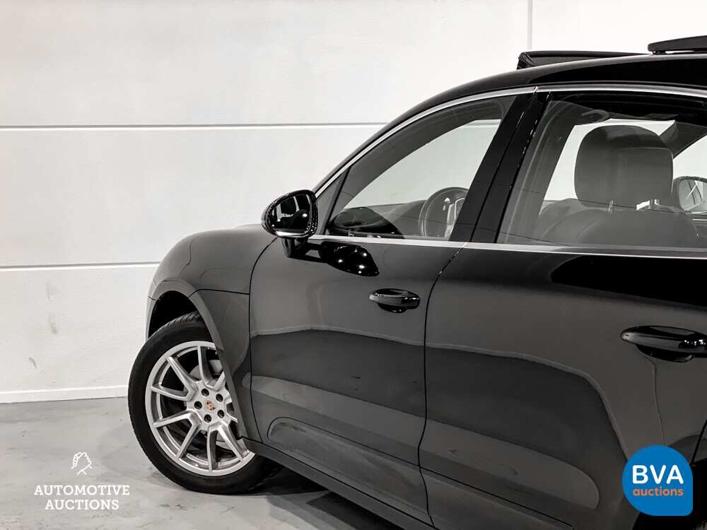 Porsche Macan 2.0 SportChrono 252pk 2016 -Org. NL-, KN-374-H