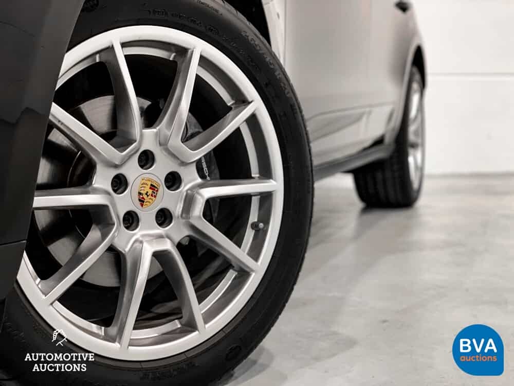 Porsche Macan 2.0 SportChrono 252pk 2016 -Org. NL-, KN-374-H