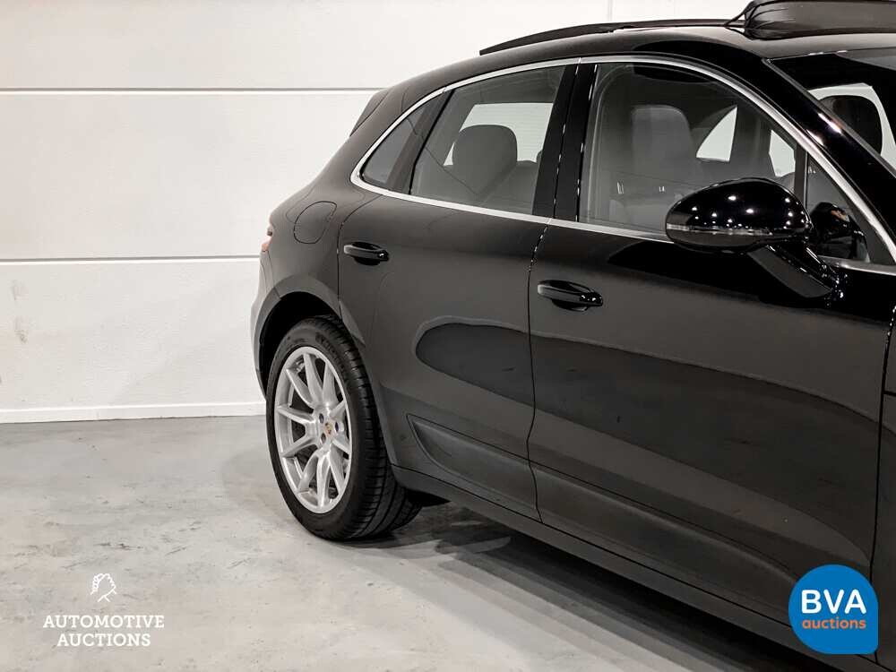 Porsche Macan 2.0 SportChrono 252pk 2016 -Org. NL-, KN-374-H