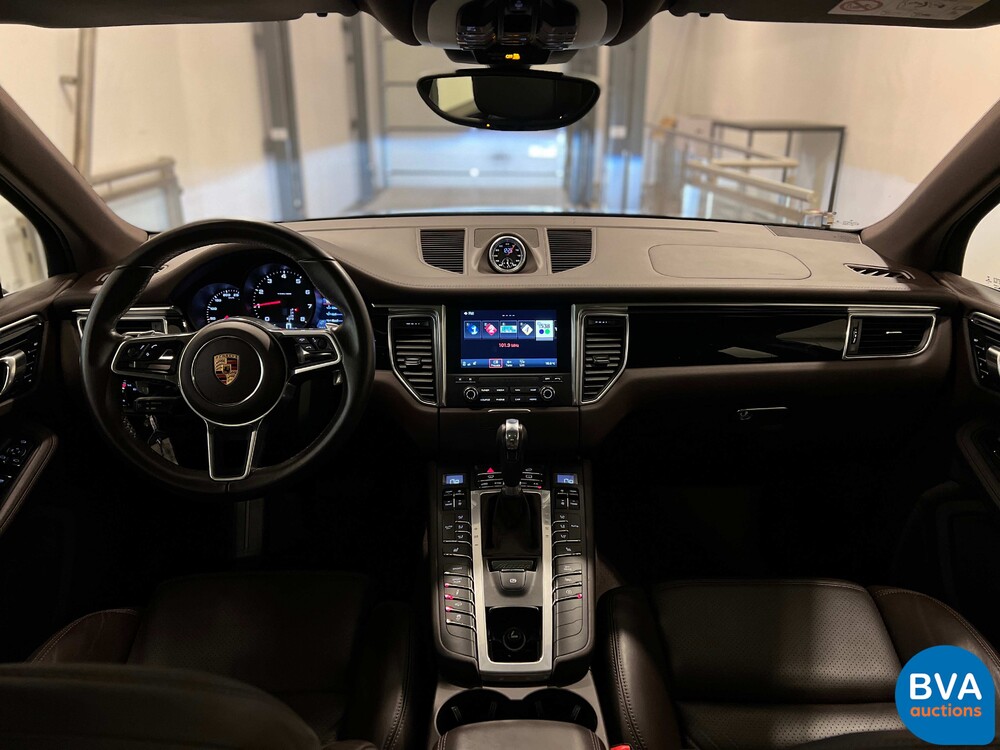 Porsche Macan 2.0 SportChrono 252pk 2016 -Org. NL-, KN-374-H