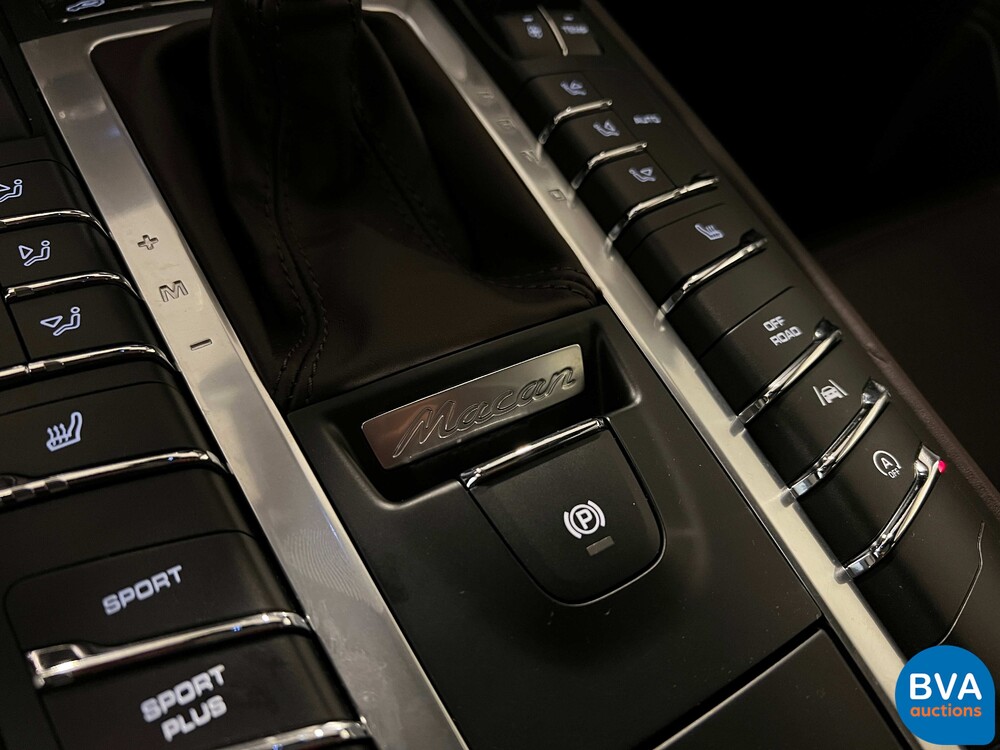 Porsche Macan 2.0 SportChrono 252pk 2016 -Org. NL-, KN-374-H