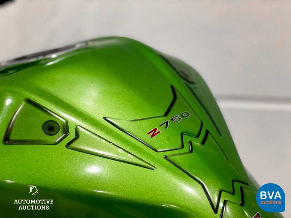 Kawasaki Z750 Nakedbike 2007, 10-MJ-JP