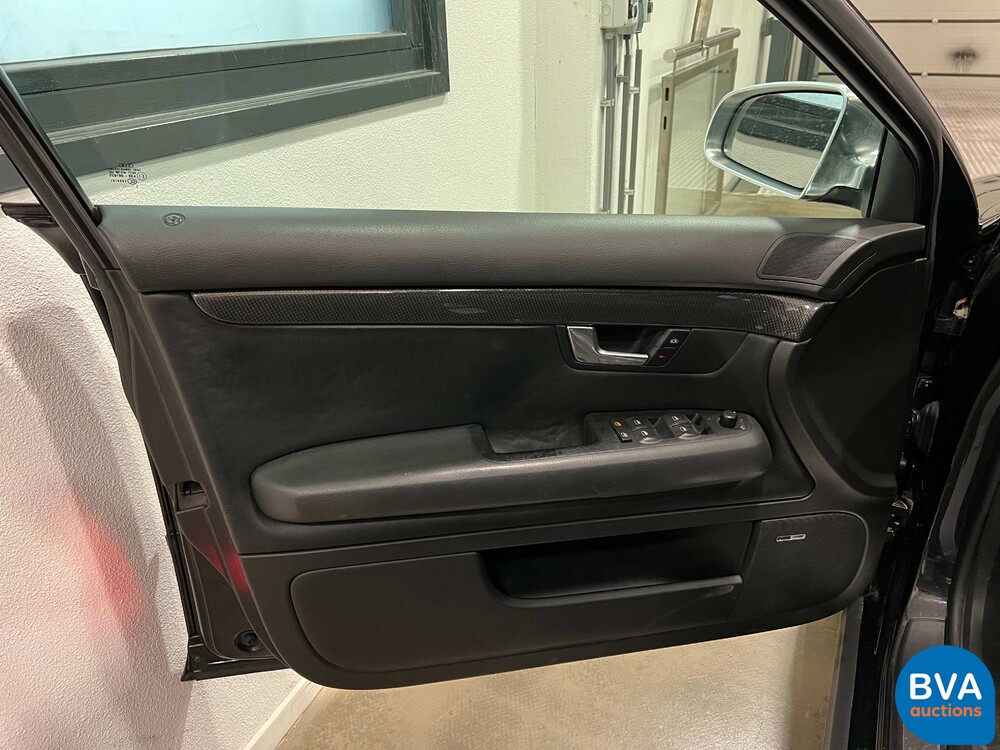 Audi S4 4.2 V8 QUATTRO Pro Line 344pk 2003 -Org. NL-, 43-ND-ZS