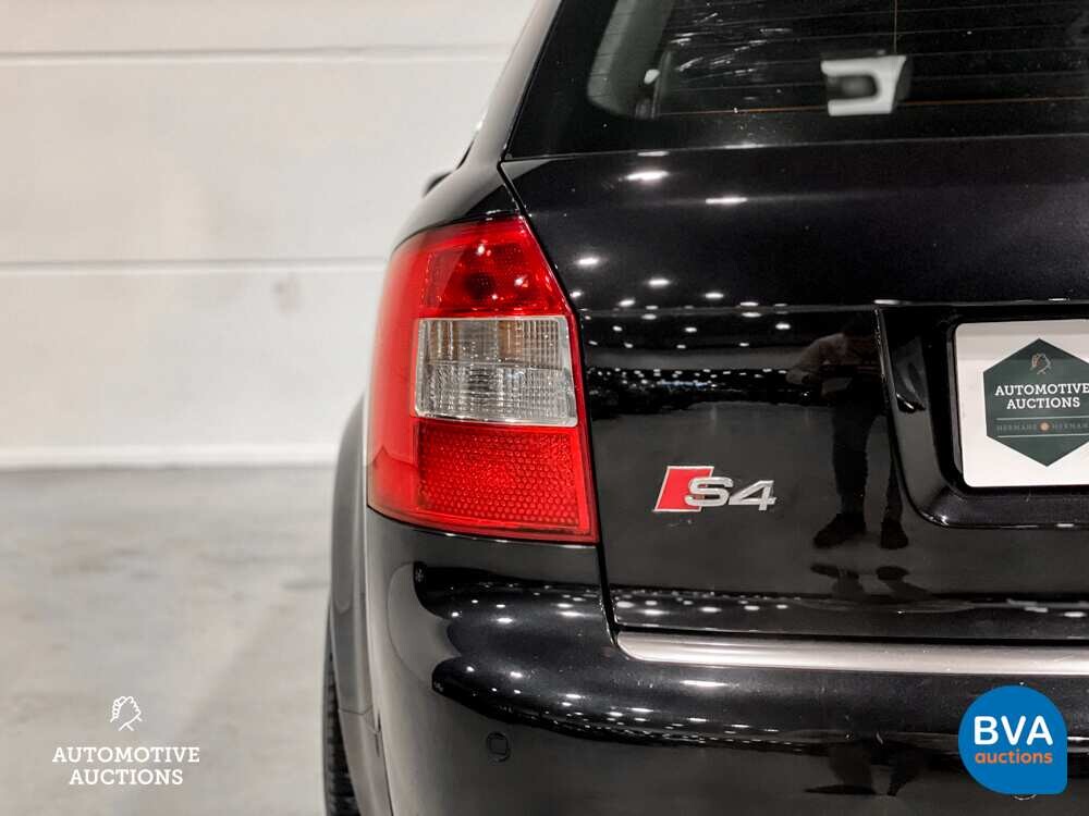 Audi S4 4.2 V8 QUATTRO Pro Line 344pk 2003 -Org. NL-, 43-ND-ZS