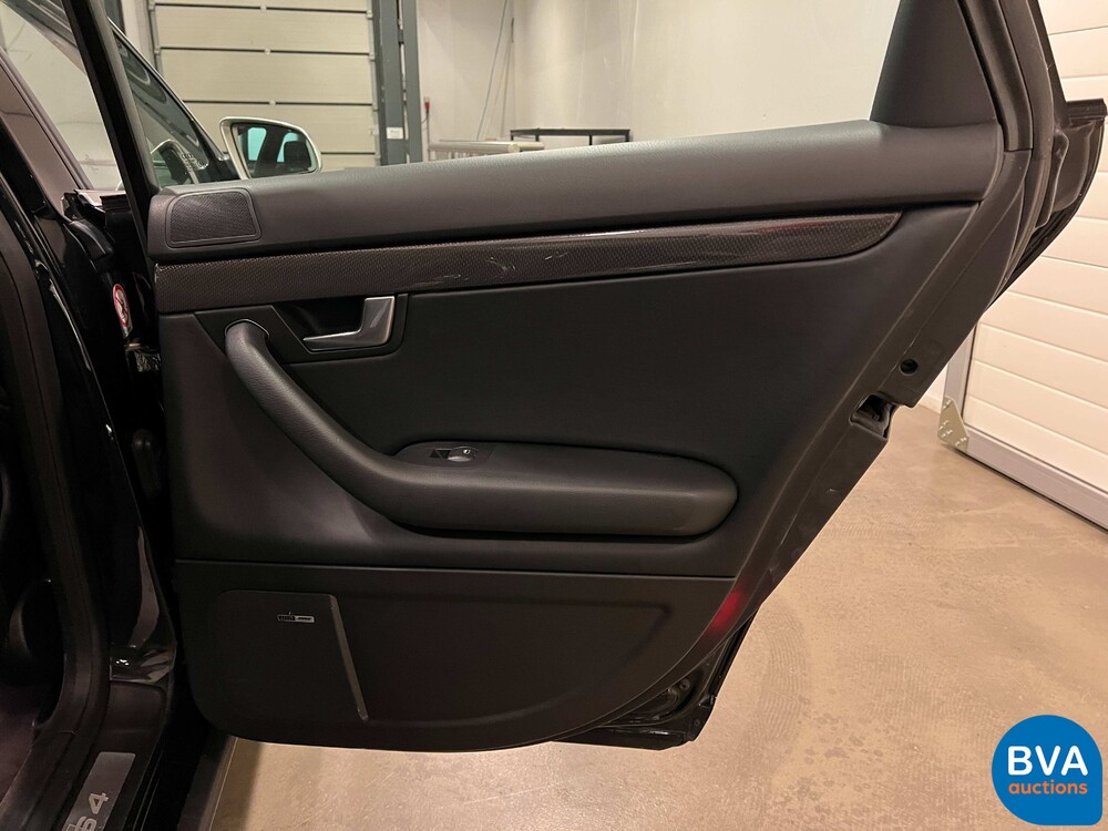 Audi S4 4.2 V8 QUATTRO Pro Line 344pk 2003 -Org. NL-, 43-ND-ZS