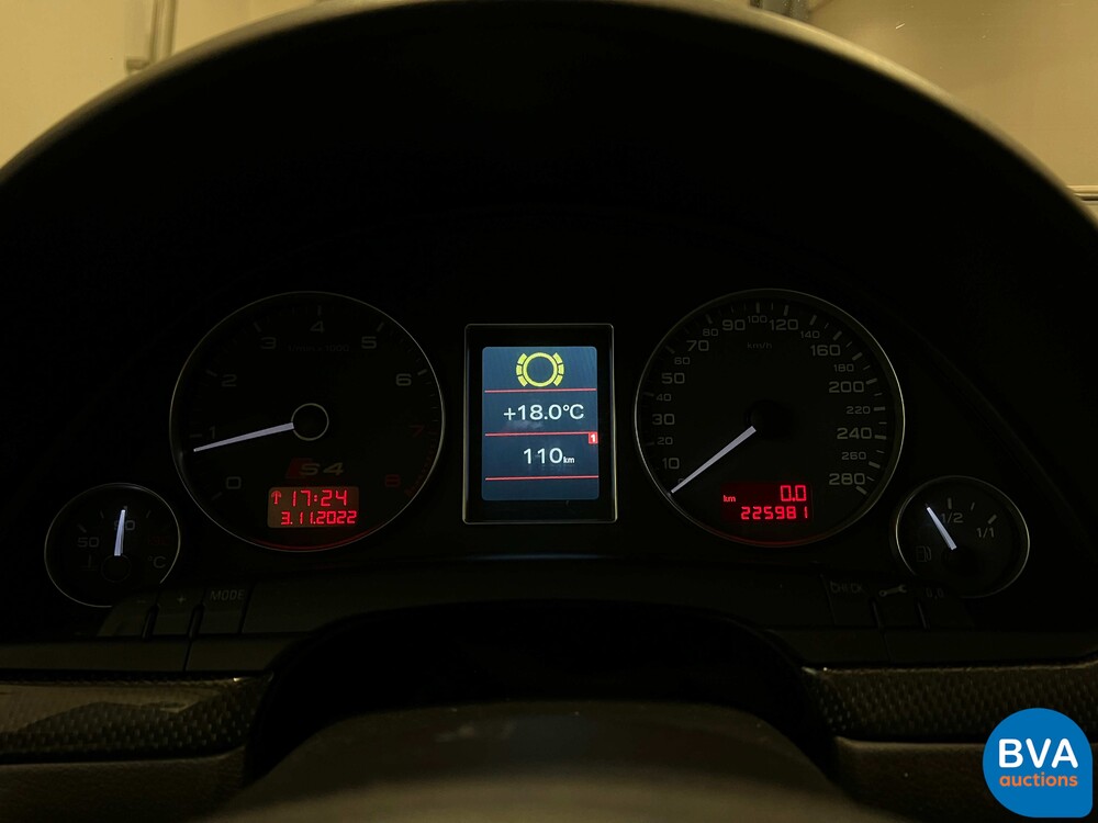 Audi S4 4.2 V8 QUATTRO Pro Line 344pk 2003 -Org. NL-, 43-ND-ZS