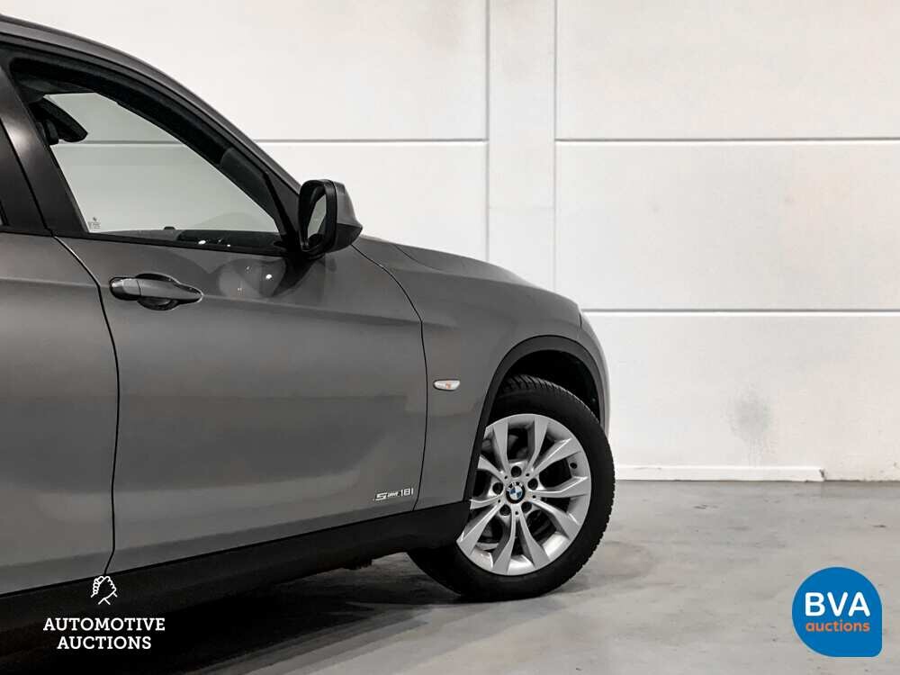 BMW X1 18i sDrive Executive 150pk 2010, GP-214-R