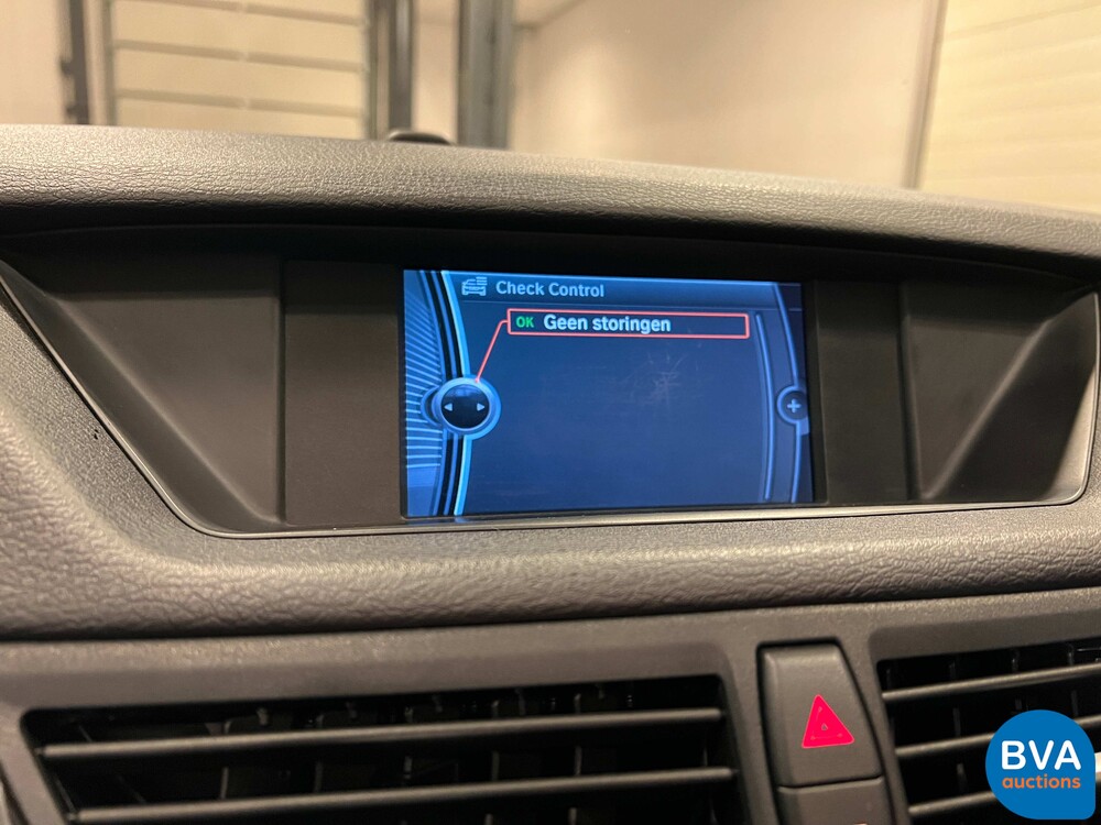 BMW X1 18i sDrive Executive 150pk 2010, GP-214-R