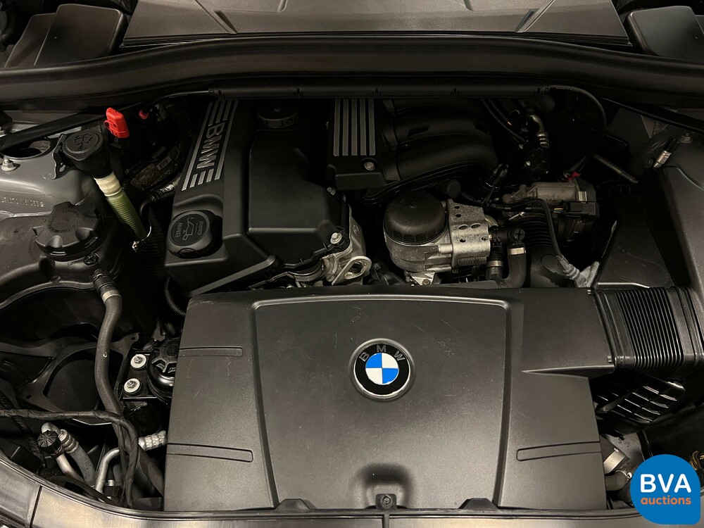 BMW X1 18i sDrive Executive 150pk 2010, GP-214-R