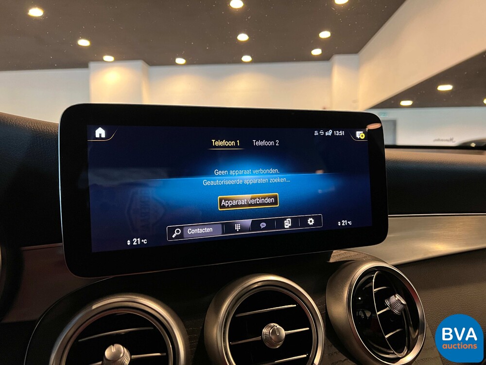 Mercedes-Benz GLC300e AMG 4Matic Business Solution 320pk 2020 -Org. NL-, J-376-ZZ