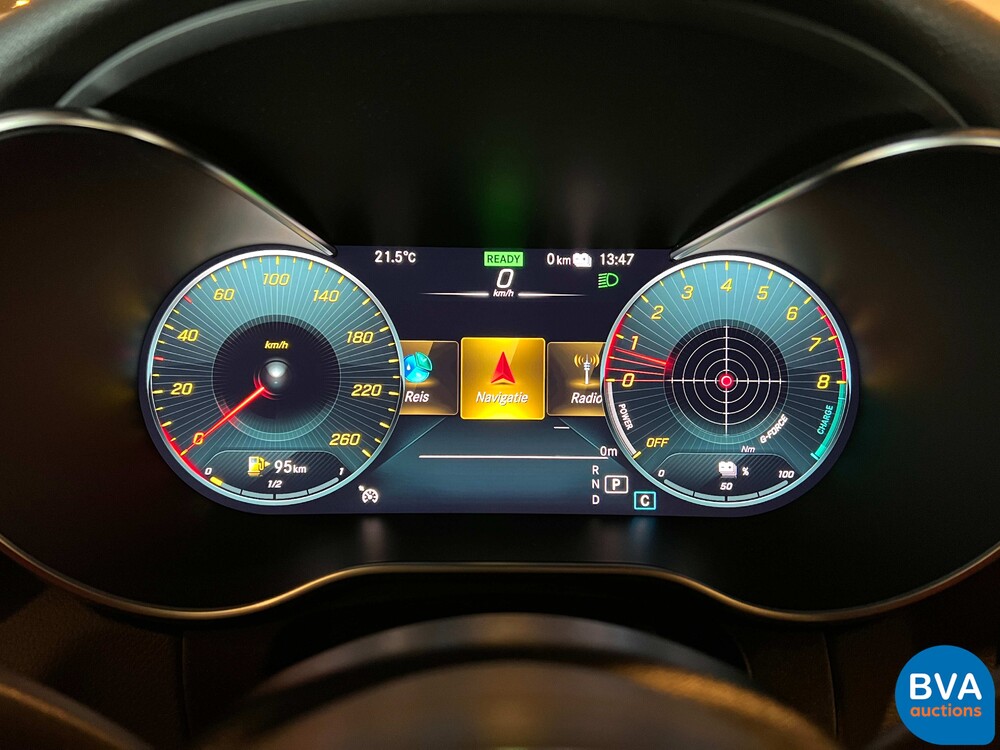 Mercedes-Benz GLC300e AMG 4Matic Business Solution 320pk 2020 -Org. NL-, J-376-ZZ