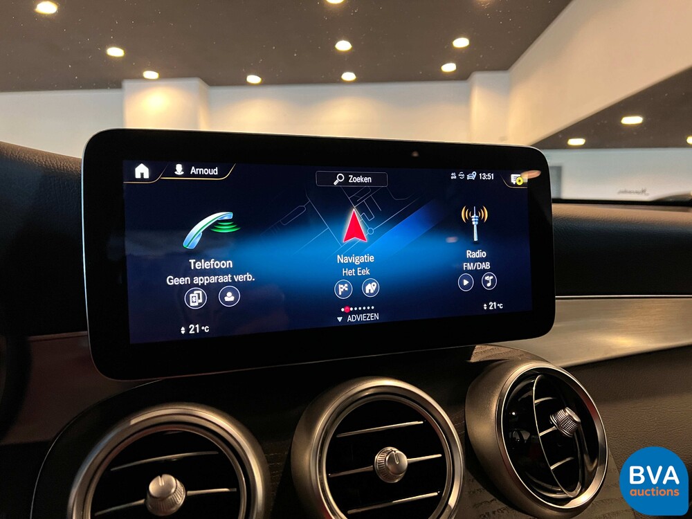 Mercedes-Benz GLC300e AMG 4Matic Business Solution 320pk 2020 -Org. NL-, J-376-ZZ