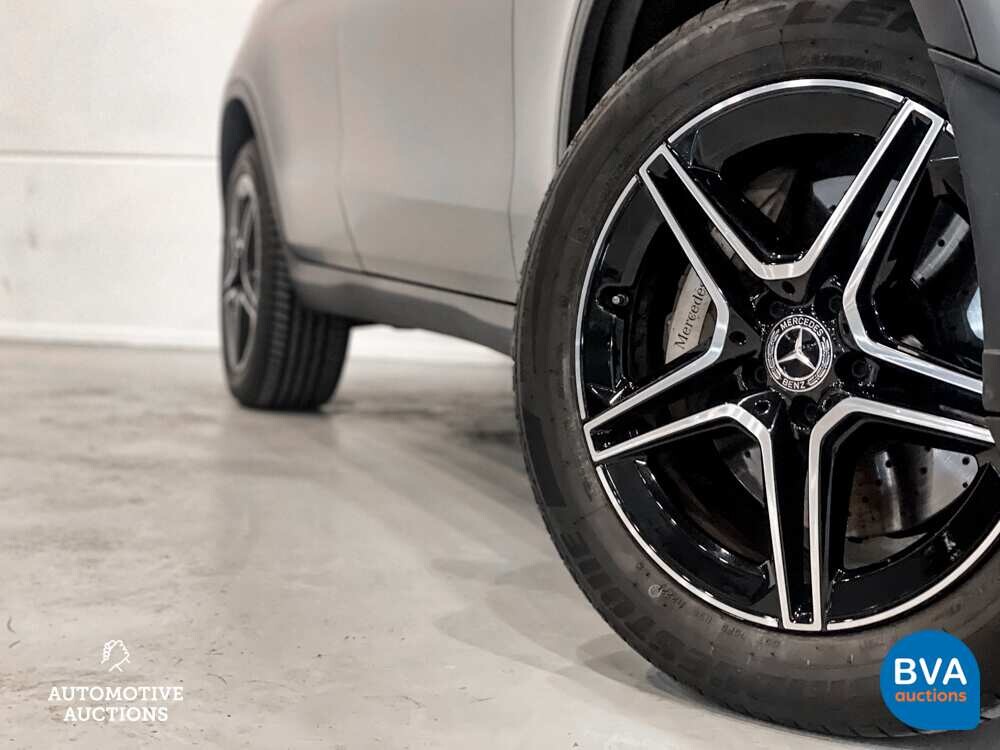 Mercedes-Benz GLC300e AMG 4Matic Business Solution 320pk 2020 -Org. NL-, J-376-ZZ