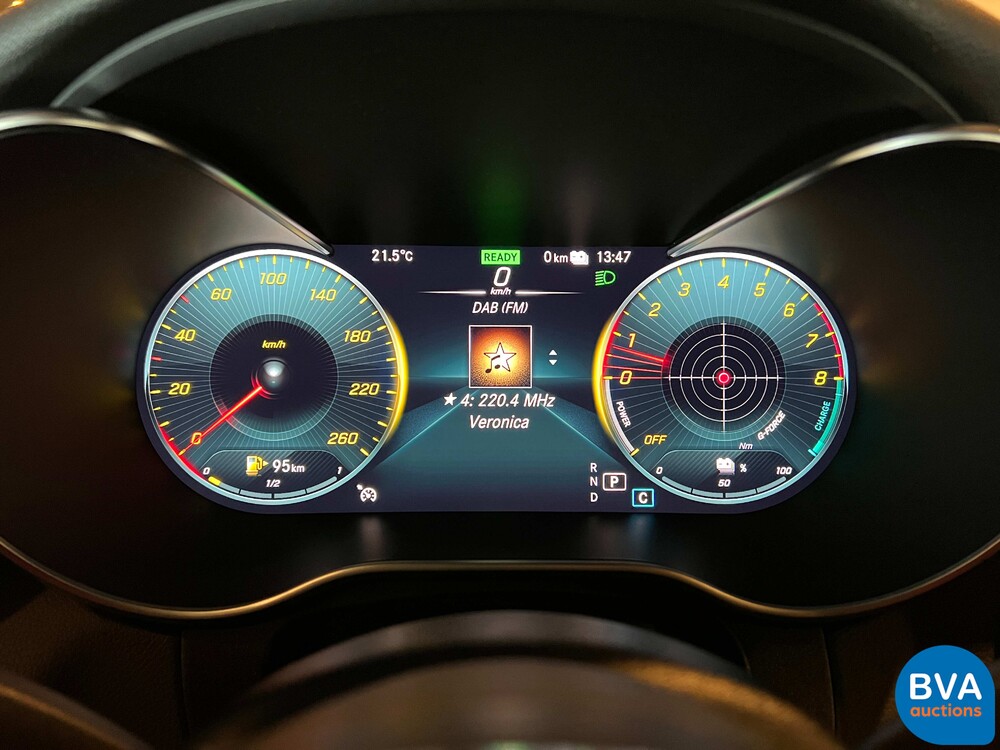 Mercedes-Benz GLC300e AMG 4Matic Business Solution 320pk 2020 -Org. NL-, J-376-ZZ