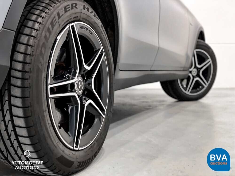 Mercedes-Benz GLC300e AMG 4Matic Business Solution 320pk 2020 -Org. NL-, J-376-ZZ