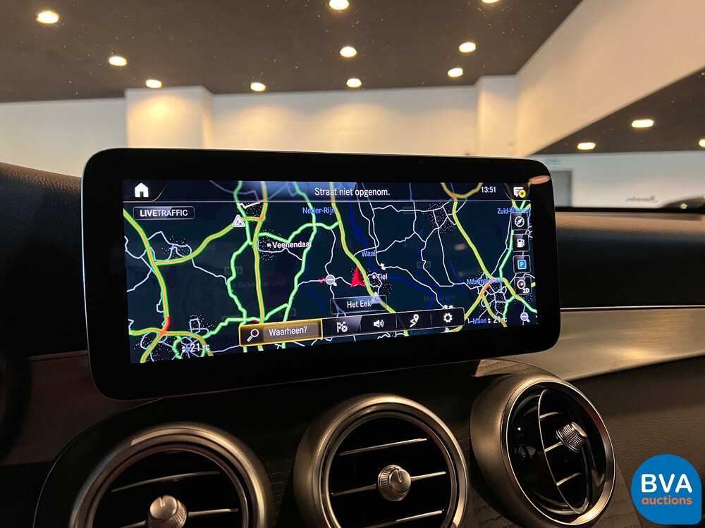 Mercedes-Benz GLC300e AMG 4Matic Business Solution 320pk 2020 -Org. NL-, J-376-ZZ