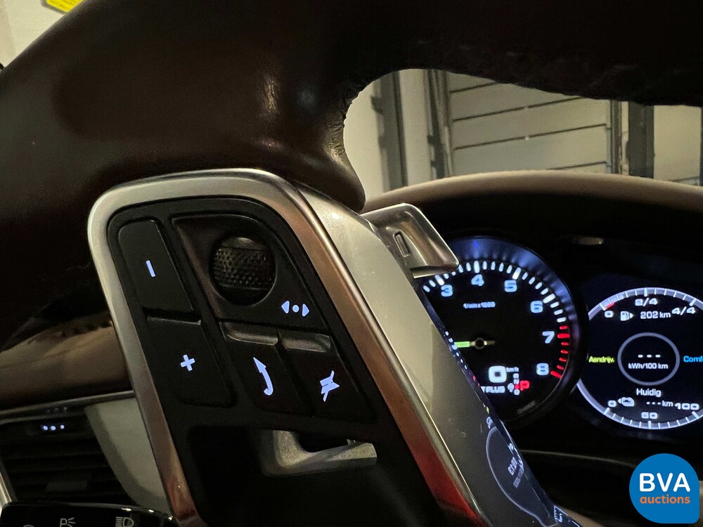 Porsche Panamera Sport Turismo E-Hybrid 4 2.9 V6 SportChrono 462pk 2018, H-359-BT