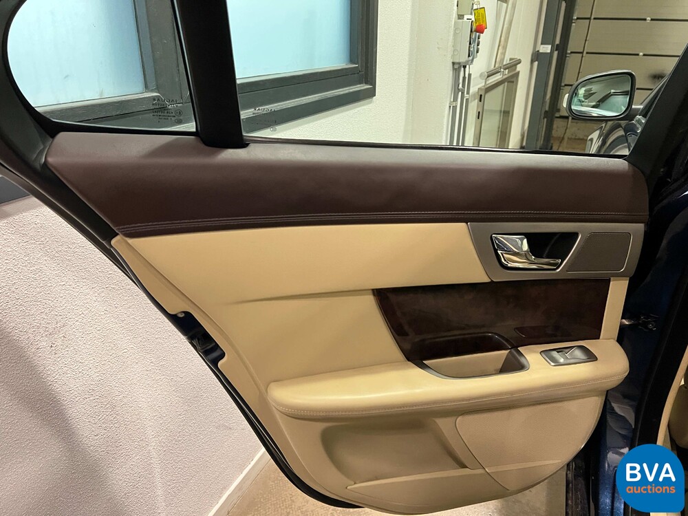 Jaguar XF 4.2 V8 Premium Luxury 298pk 2008 -Org. NL-, 21-GKN-8