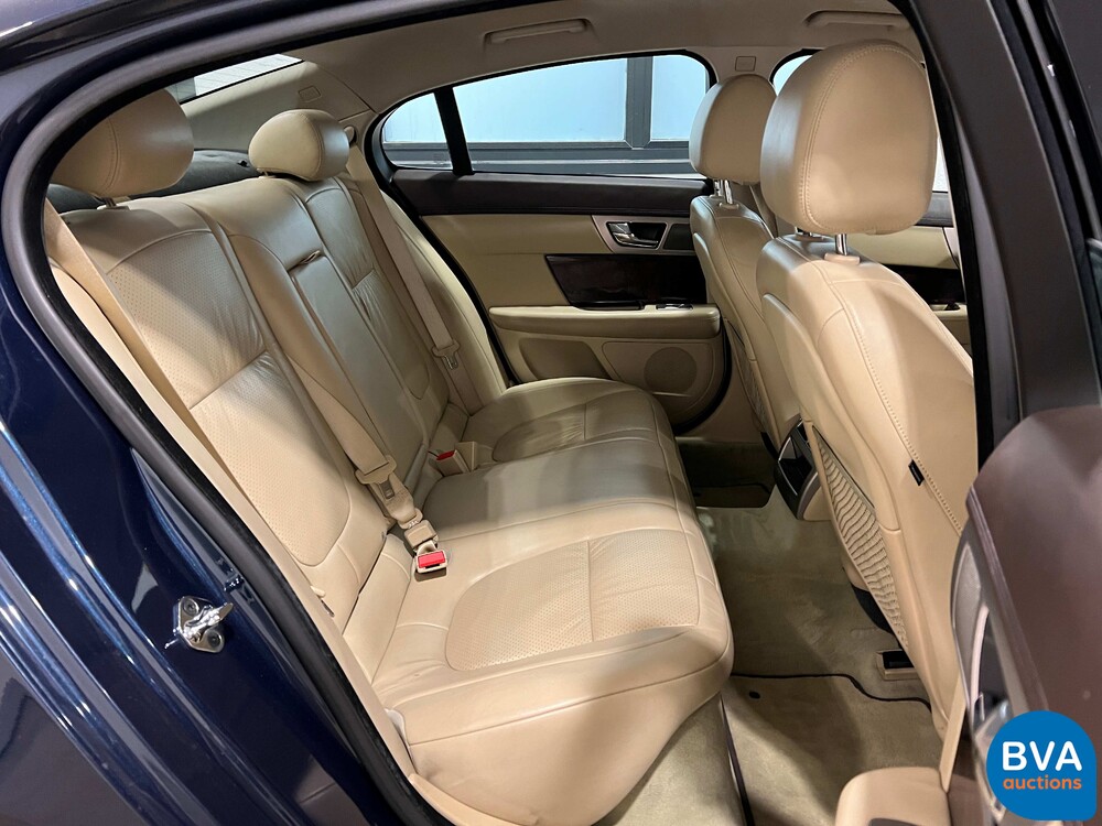 Jaguar XF 4.2 V8 Premium Luxury 298pk 2008 -Org. NL-, 21-GKN-8