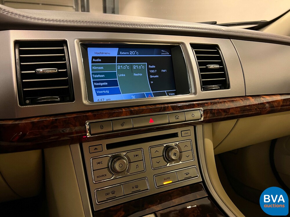 Jaguar XF 4.2 V8 Premium Luxury 298pk 2008 -Org. NL-, 21-GKN-8