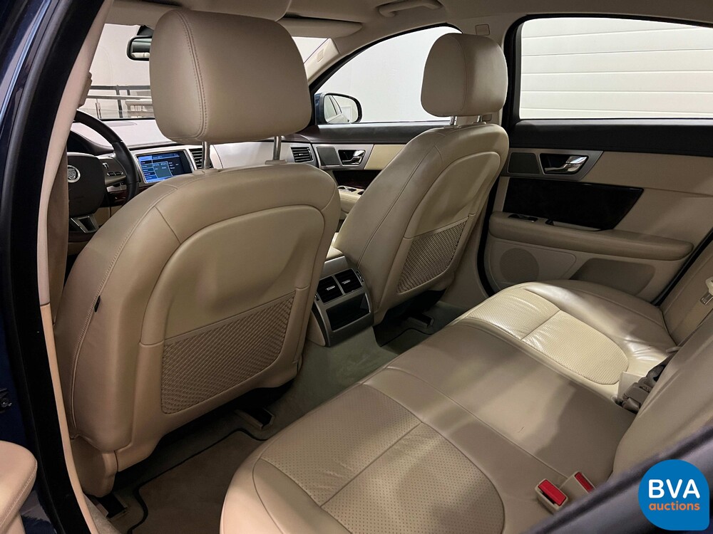 Jaguar XF 4.2 V8 Premium Luxury 298pk 2008 -Org. NL-, 21-GKN-8