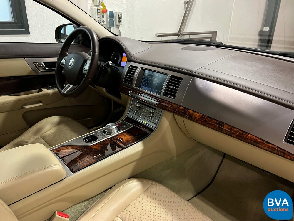 Jaguar XF 4.2 V8 Premium Luxury 298pk 2008 -Org. NL-, 21-GKN-8