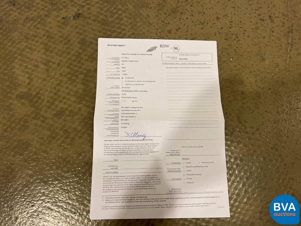 BMW 330e 2.0 Luxury eDrive 252pk -Org. NL- 3-serie, HT-095-J