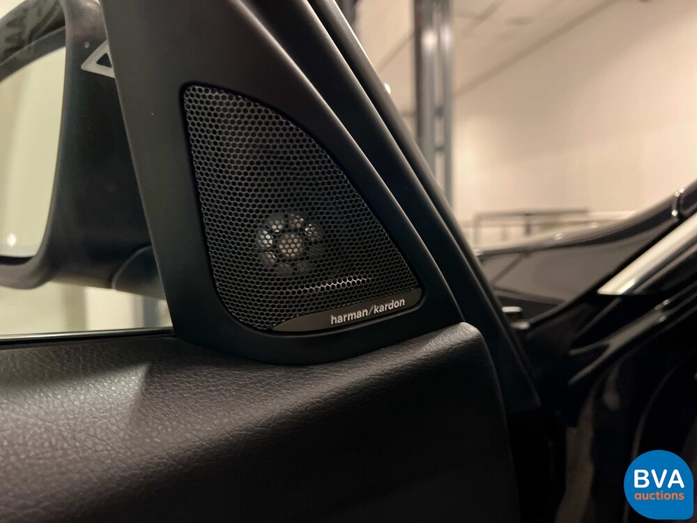 BMW 330e 2.0 Luxury eDrive 252pk -Org. NL- 3-serie, HT-095-J