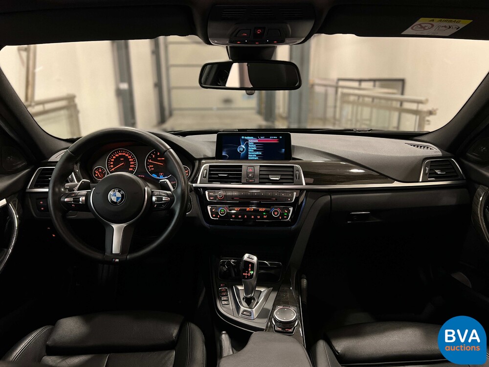 BMW 330e 2.0 Luxury eDrive 252pk -Org. NL- 3-serie, HT-095-J