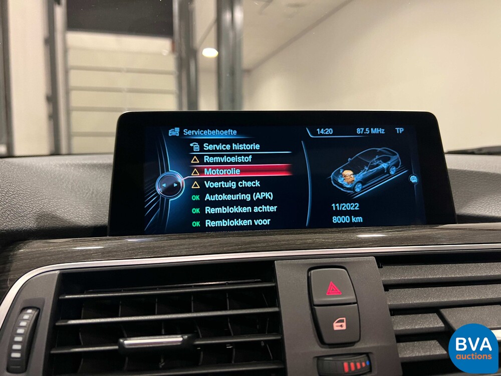 BMW 330e 2.0 Luxury eDrive 252pk -Org. NL- 3-serie, HT-095-J