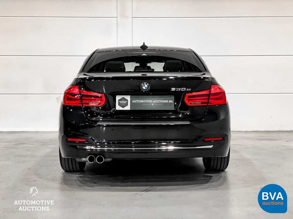 BMW 330e 2.0 Luxury eDrive 252pk -Org. NL- 3-serie, HT-095-J