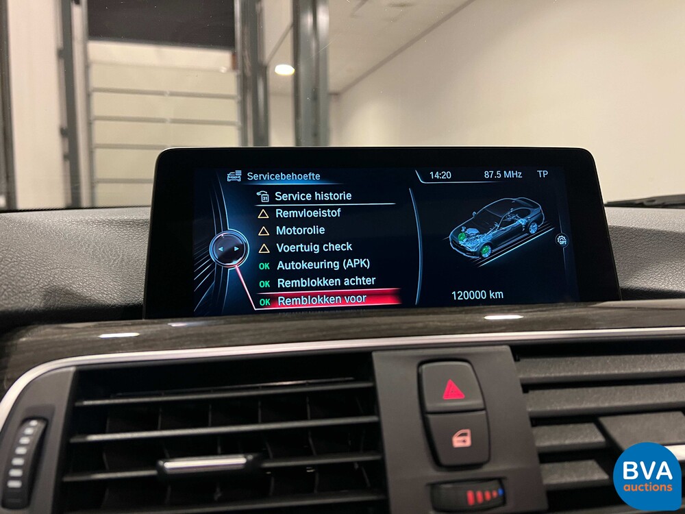 BMW 330e 2.0 Luxury eDrive 252pk -Org. NL- 3-serie, HT-095-J