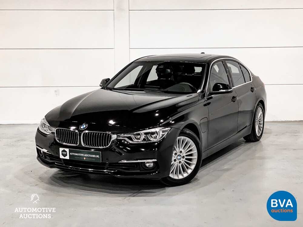BMW 330e 2.0 Luxury eDrive 252pk -Org. NL- 3-serie, HT-095-J