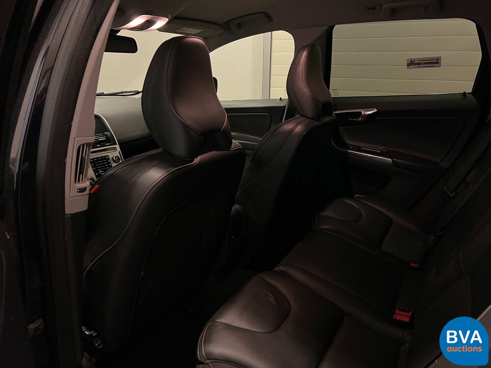 Volvo XC60 D3 2.0 R-Design 150pk 2016, XK-208-L